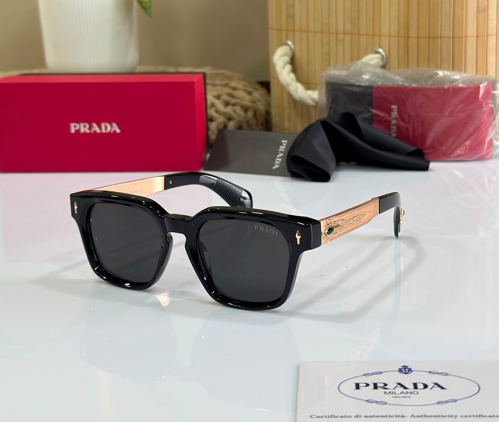 Luxury Designer Sunglass - AOD-EW20