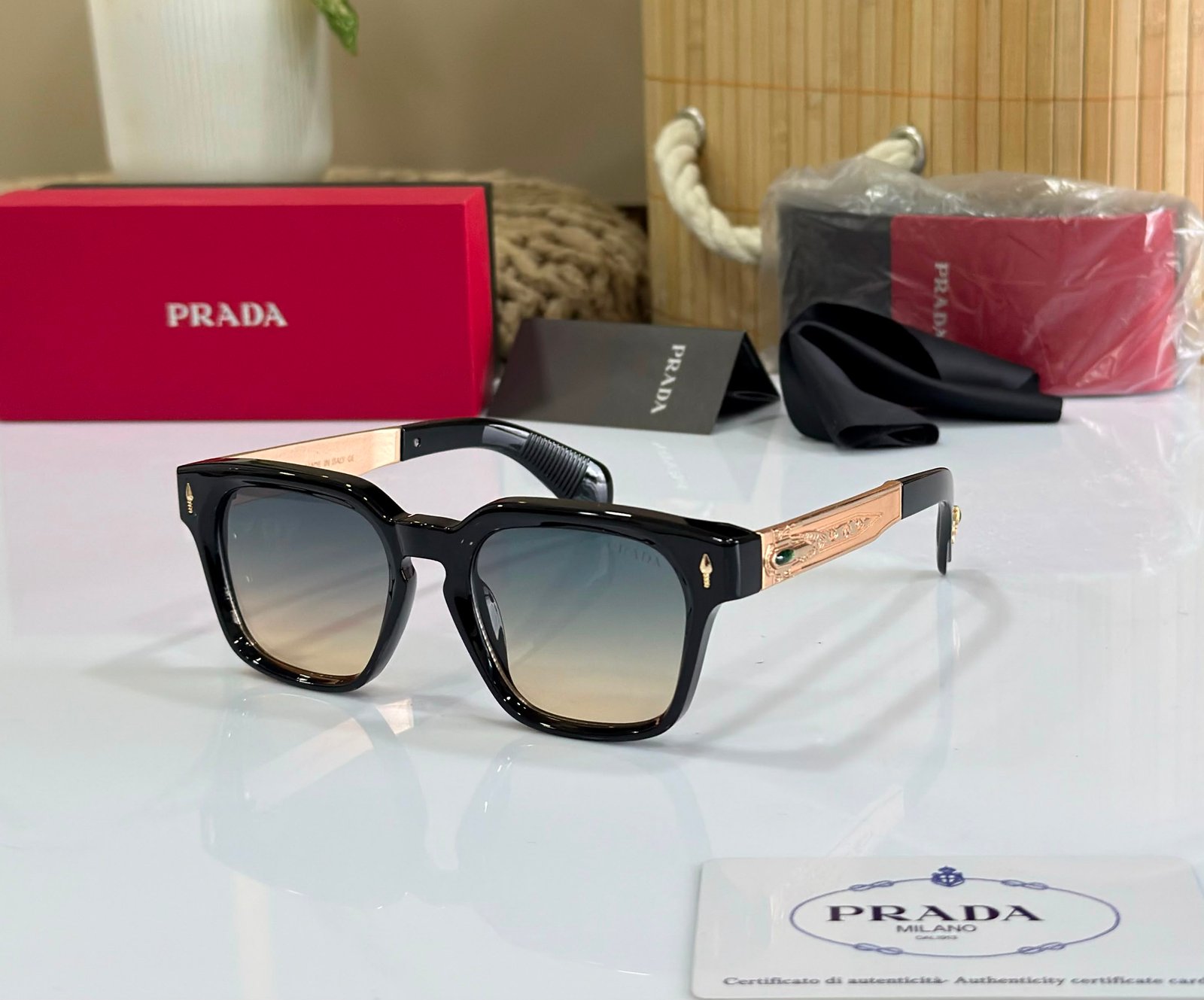 Luxury Designer Sunglass - AOD-EW21